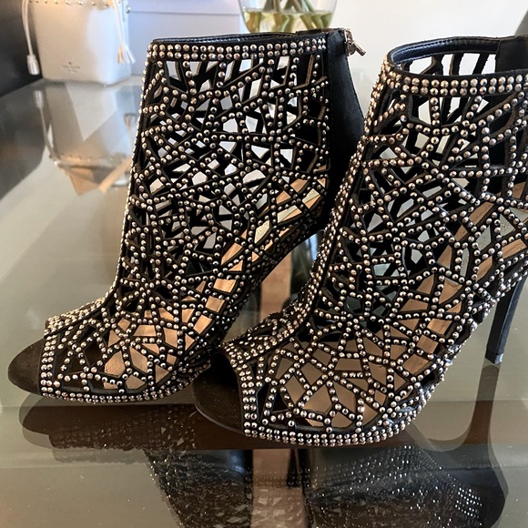 Betsey Johnson Shoes - BETSY JOHNSON ⭐️ New BLACK SPARKLY BOOTIES